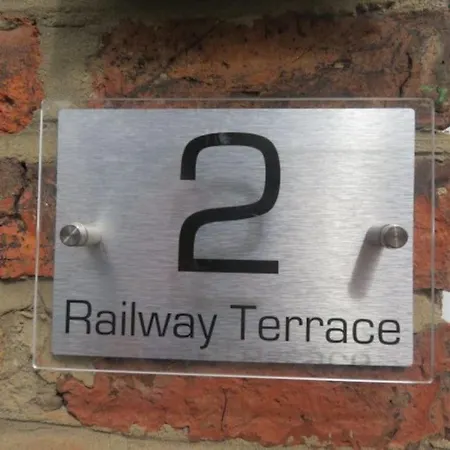 2 Railway Terrace * Croft-on-Tees